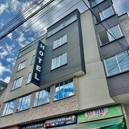 Hotel Marialu Ocana Екстер'єр фото