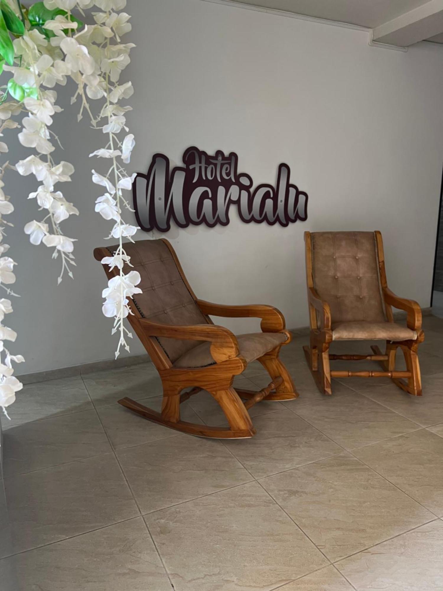 Hotel Marialu Ocana Екстер'єр фото